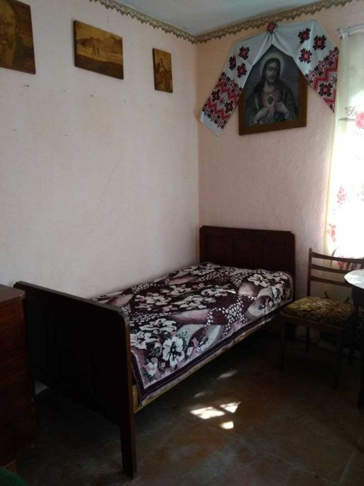 Продаж будинку з ВЕЛИКОЮ ділянкою за доступною ціною