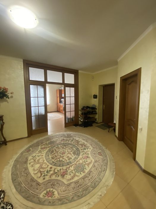 Продам 3х комн кв, центр, Придніпропровський парк