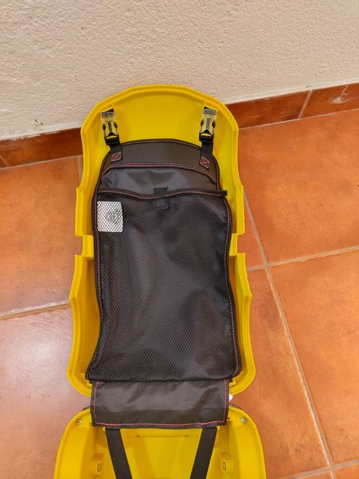 Mala criança lamborghini