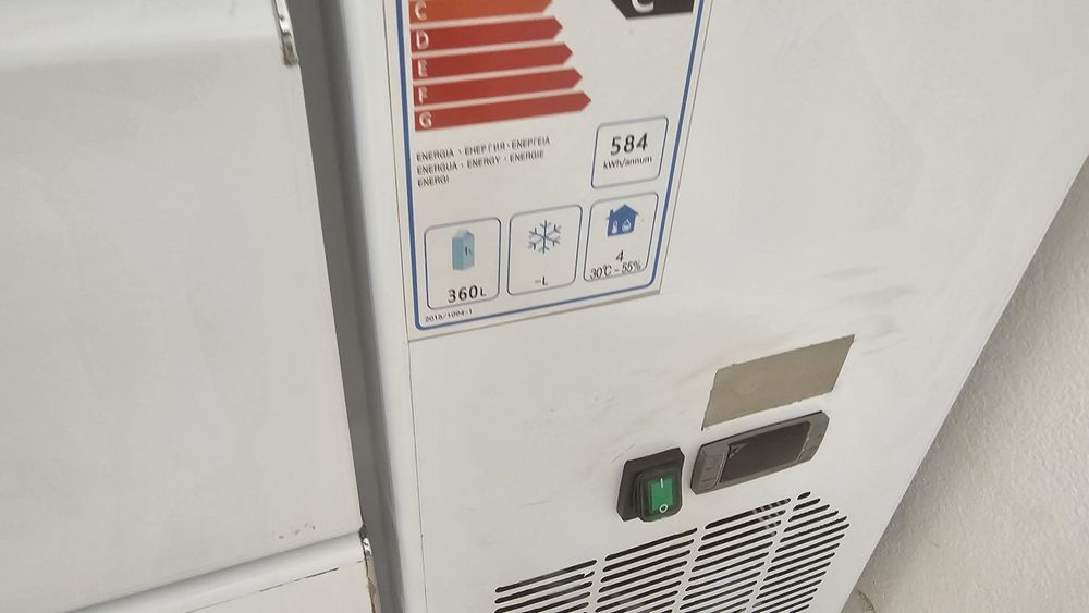 Bancada de gavetas refrigerada