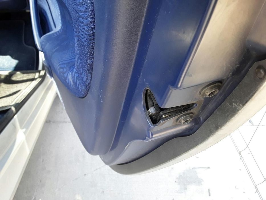 FECHADURA PORTA FRONTAL DIREITA SMART CITY-COUPE 2001 -