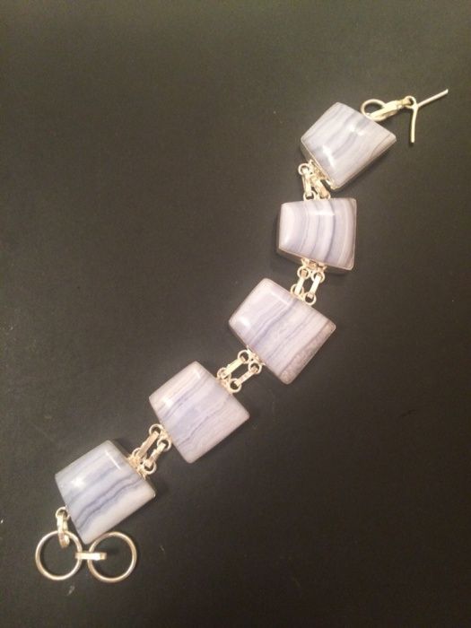 Браслет с натуральным камнем кружевным агатом из Индии