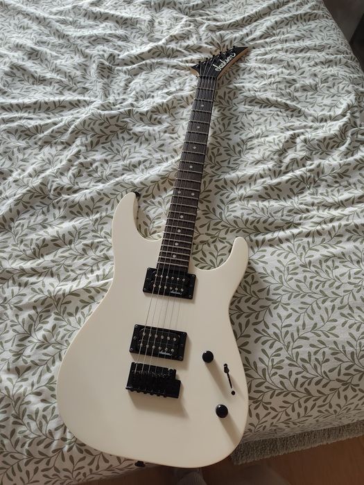 Guitarra elétrica Jackson