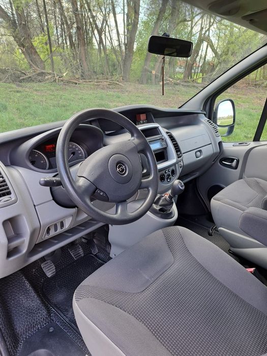 Opel Vivaro 2013r. 2.0 114km osobowy