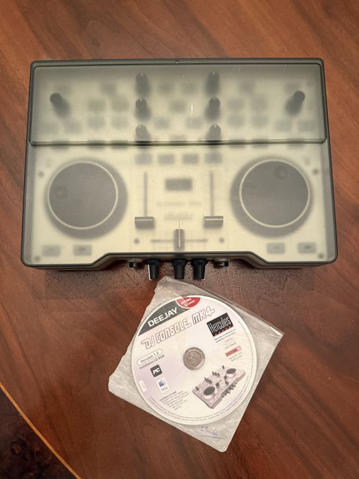 Hercules DJ Console MK4 - Mesa de mistura para DJ (como nova)