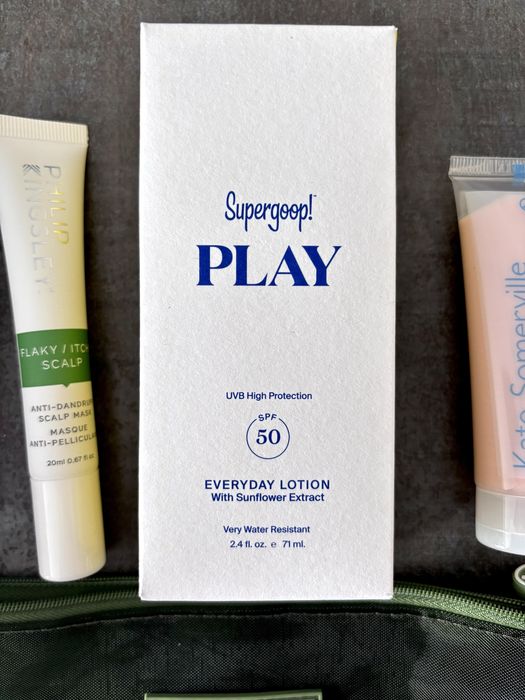 Zestaw luksusowych kosmetyków Cult Beauty Kit o wartości ponad 700 zł!