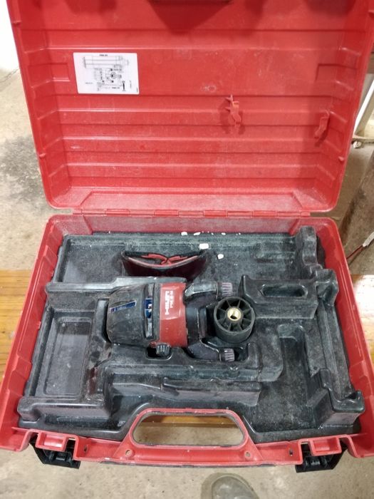 Laser PM 4-m HILTi