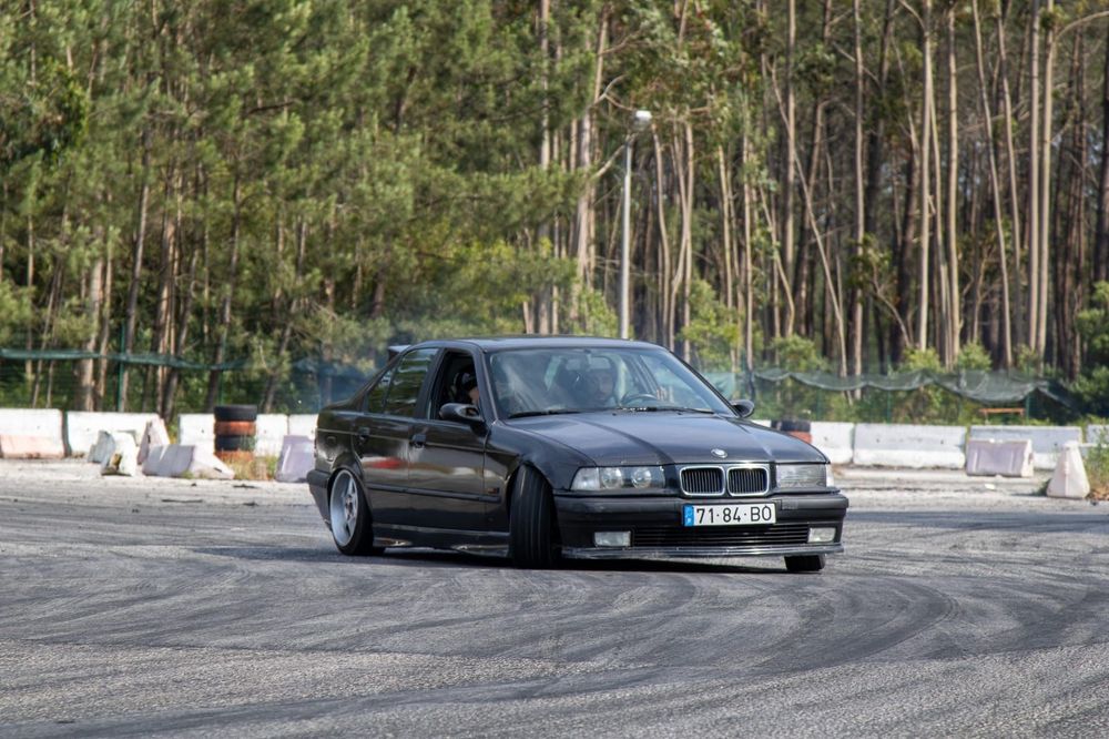 BMW E36 320i Street Drift