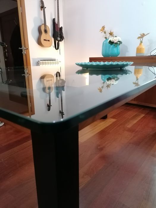 Mesa jantar como nova.