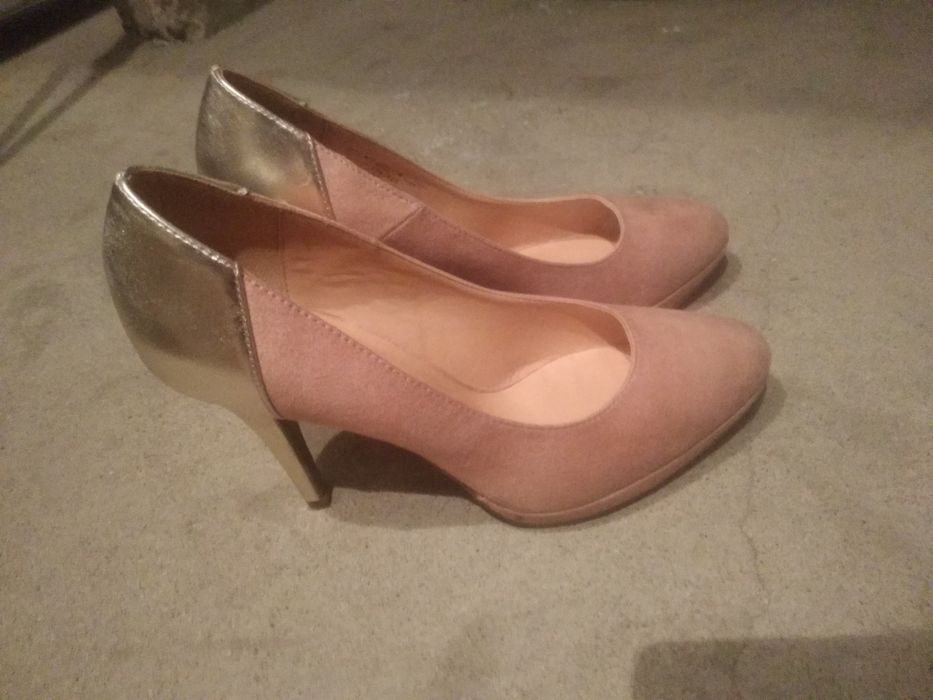 Buty szpilki Deichmann