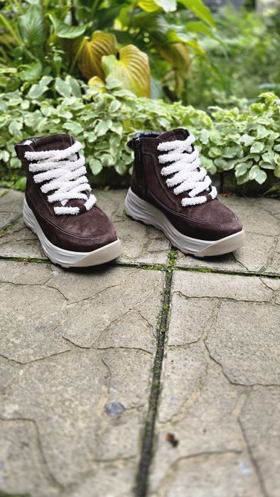 Жіночі зимові замшеві ботинки