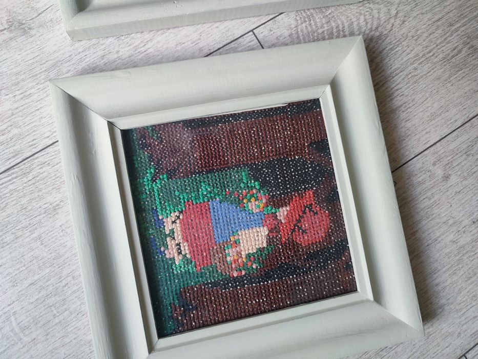 Obrazki ręcznie haftowane