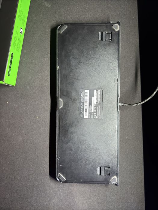 Razer BlackWidow Chroma V2 1000hz/1ms- Como Novo