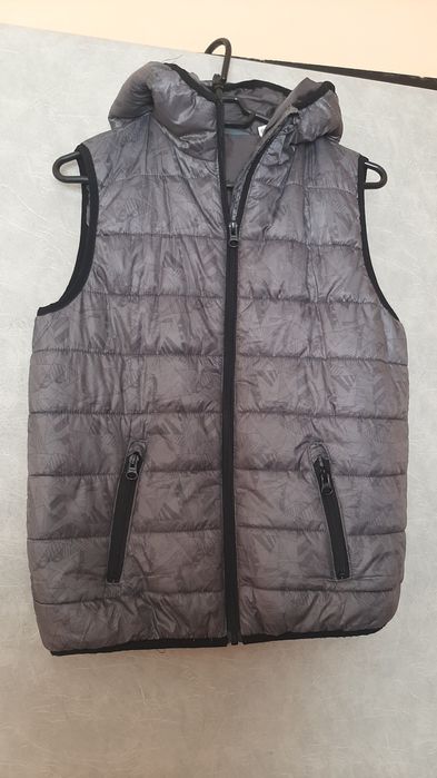 Жилетка на ріст 152см