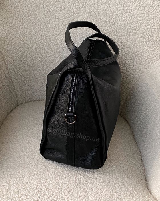 Містка шкіряна сумка італійська боулер. Большая кожаная сумка, Италия