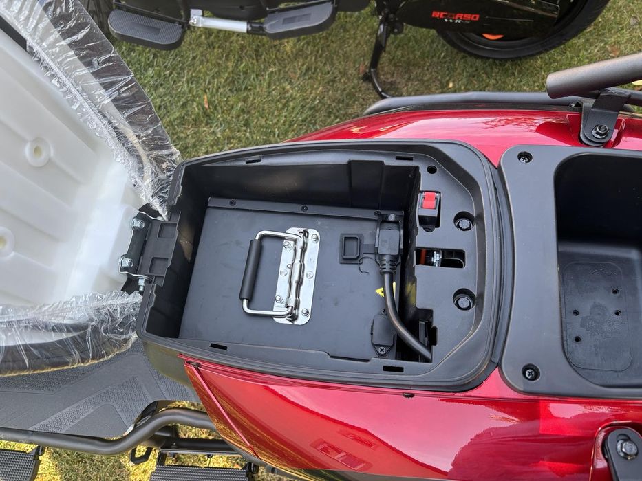 Електроскутер Corso Widget 2500W 72V/32Ah ЛІТІЙ-ЗАЛІЗО-ФОСФАТНА  БАТАР