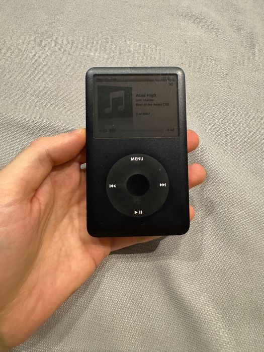 ipod classic 6 - купити MP3 плеєри - Ціна на OLX.ua
