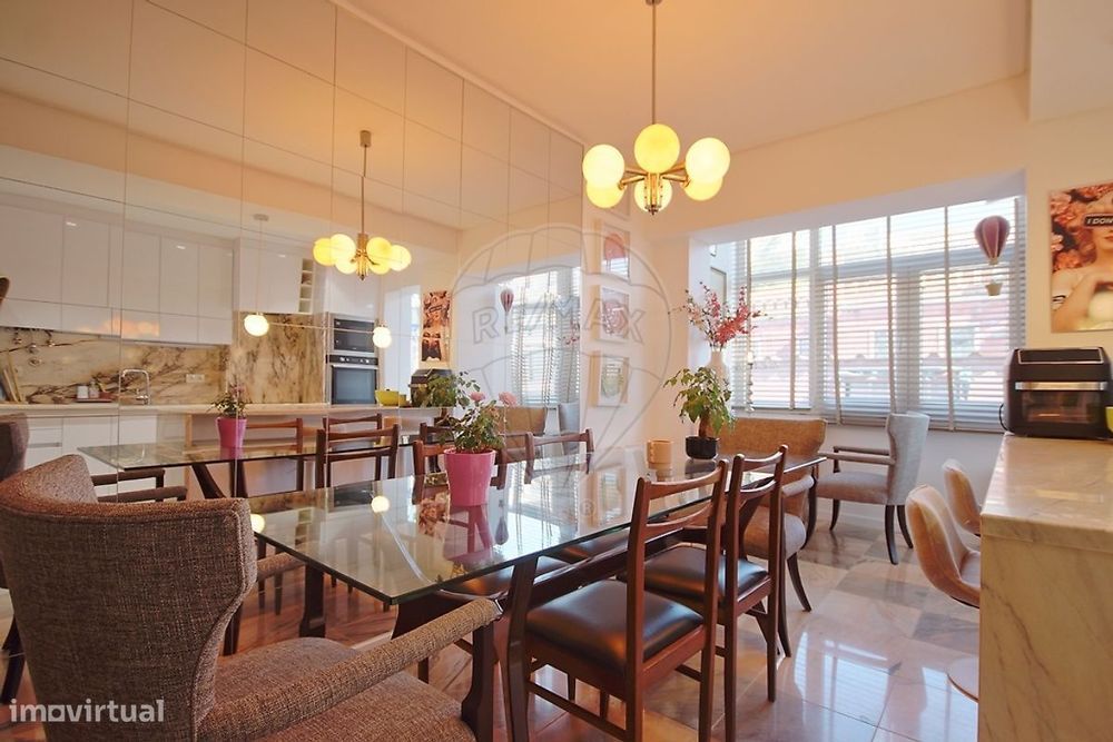 Apartamento T4 para venda