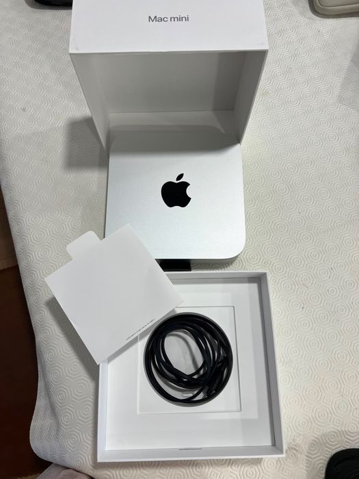 Mac Mini chip M2 256gb