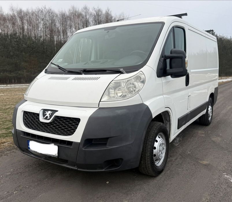 Peugeot Boxer  3 osobowy, Hak, Zarejestrowany