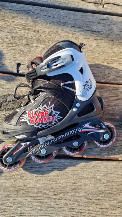 Роликові ковзани Bladerunner PHASER Чорний/Червоний (