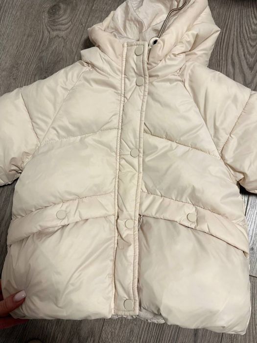 Куртка на дівчинку 2-3 роки