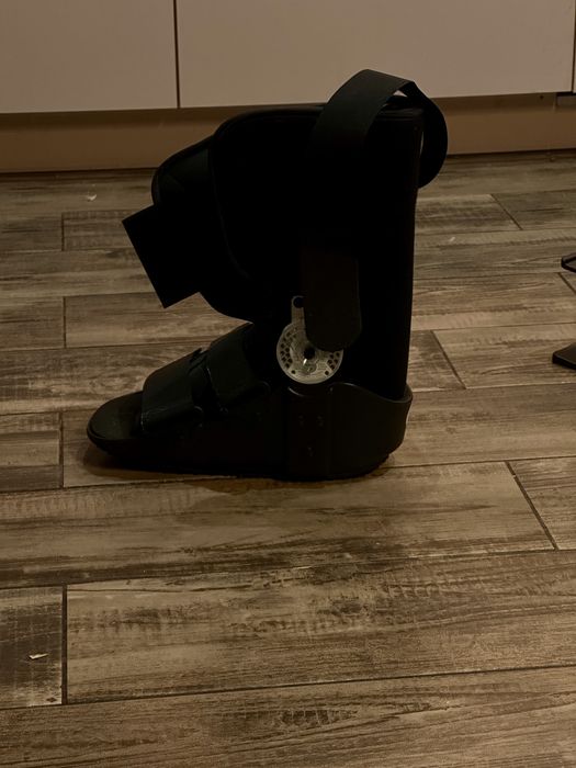 But ortopedyczny prawy* orteza* rozmier M