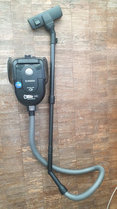 Пилосос Samsung 1600w!