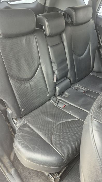 Продам Тоету Рав4 в хорошем состоянии