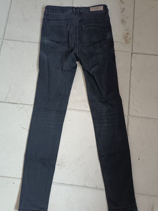 Spodnie jeans rozmiar 36