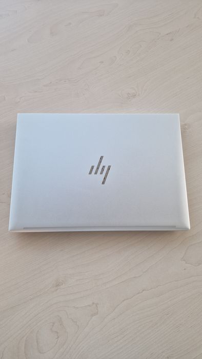 HP Elitebook 835 G9 - Ryzen 5 / 16 GB / 512GB - Empresarial Premium