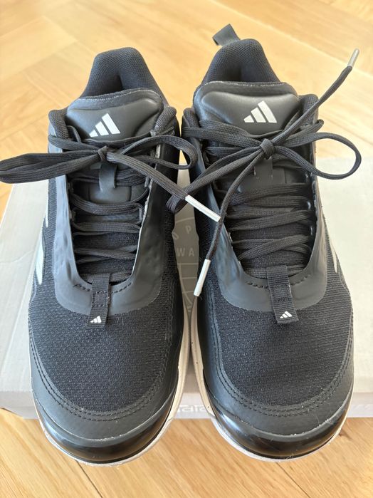 Adidas black trainers for padel / tennis