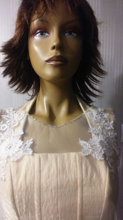 bolerko ślubne białe