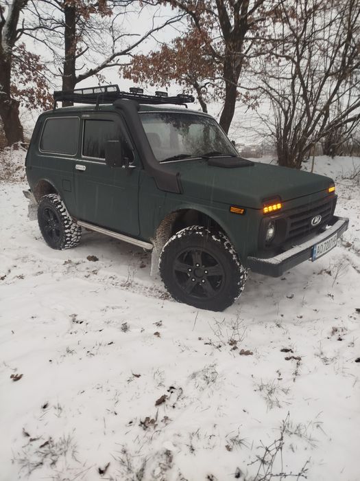 Нива в доброму технічному стані!