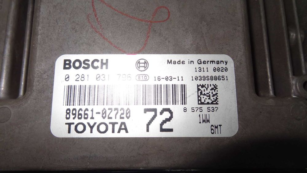 Toyota auris II 12-  1.6 D4D komputer stacyjka kluczyk zestaw startowy