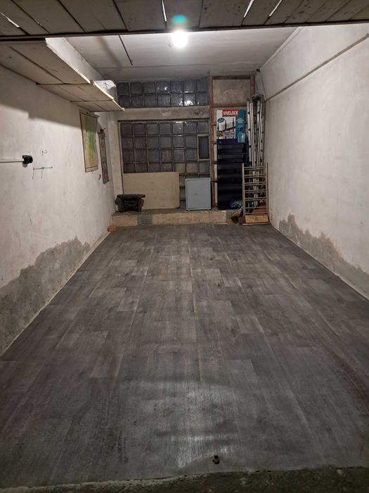 Здаю в оренду гаражний бокс на Лівобережній