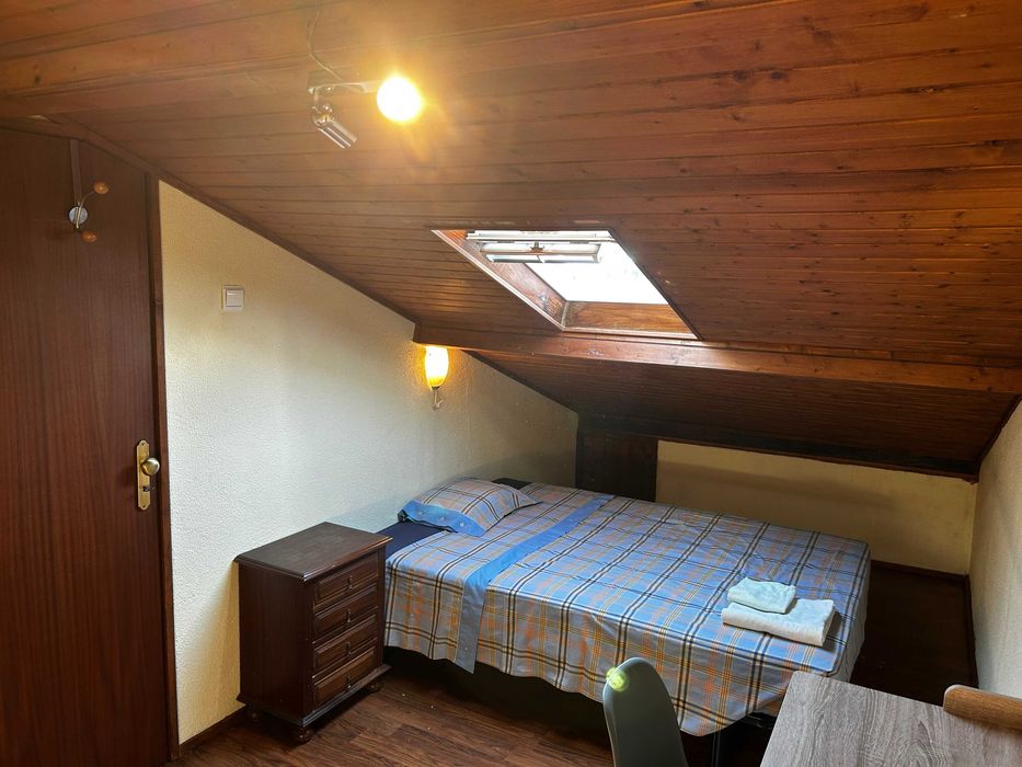 Quarto em R.Monsanto - Paranhos - Porto