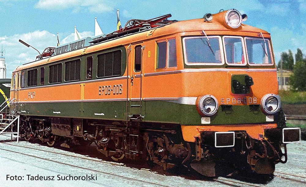 lokomotywa elektryczna EP08-001 pkp
