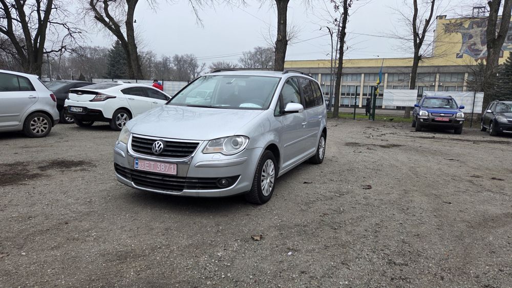 2007 Touran 1.6 mpi 7 місць
