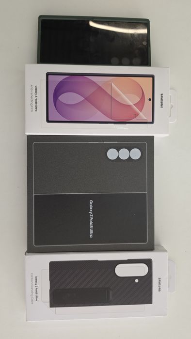 Vendo Samsung Z Fold 8 ultra 1TB