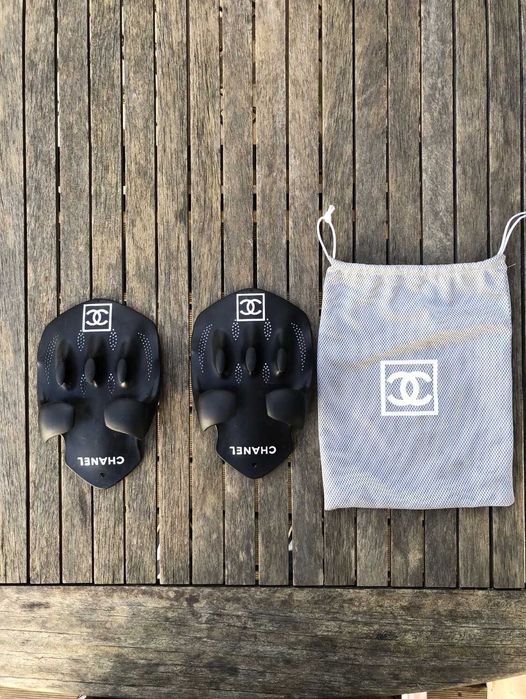 Swimming Padle CHANEL Originais – Raras! Com saco Oficial!