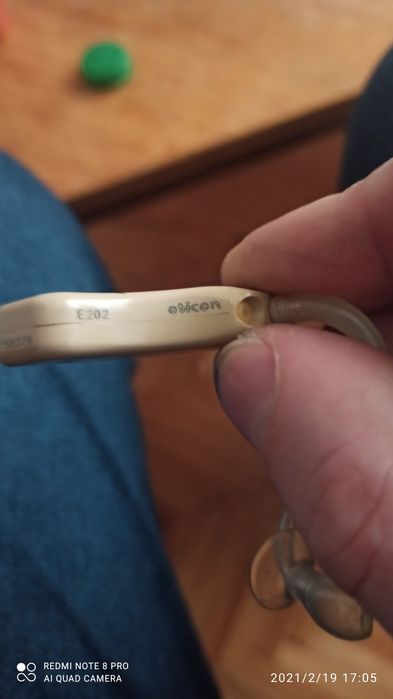 Слуховий апарат Oticon E202