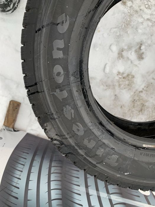 Шини одиночки  215/70 R15C Firestone+Vredestein   10/9  мм