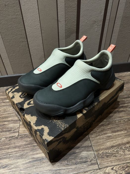 Кросівки Oakley Factory Team Flesh оригінал