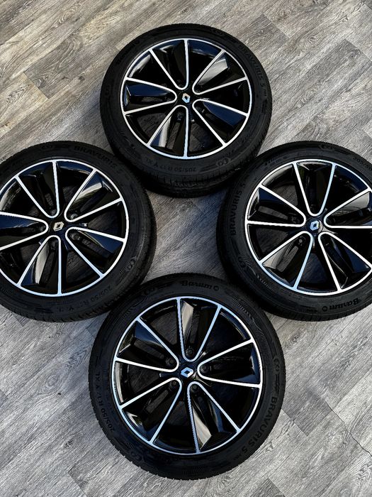 Колеса. Диски Рено r17, 5/114,3. Renault Scenic, Megan.  205/50/17 Barum