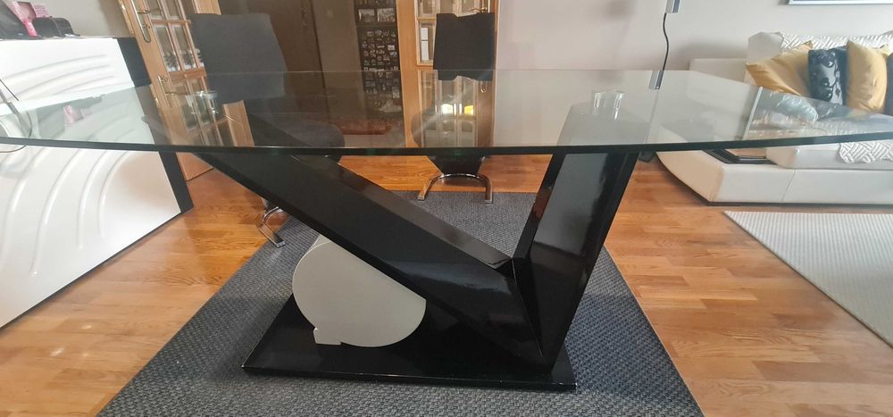 Mesa de sala em vidro
