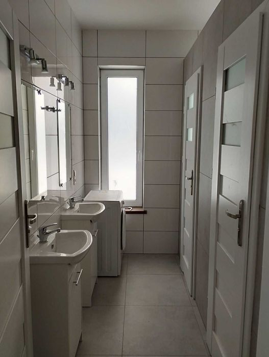 Wynajmę pokój z aneksem kuchennym