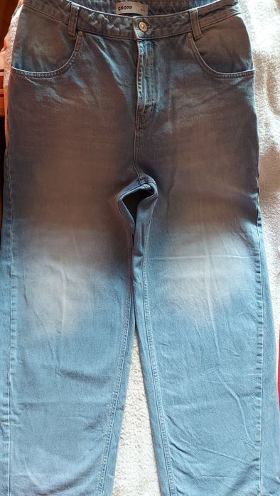 Spodnie damskie Baggy jeans Cropp XL