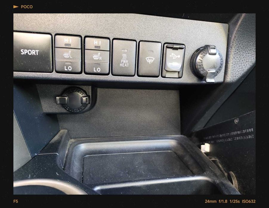 Авто--Toyota RAV4