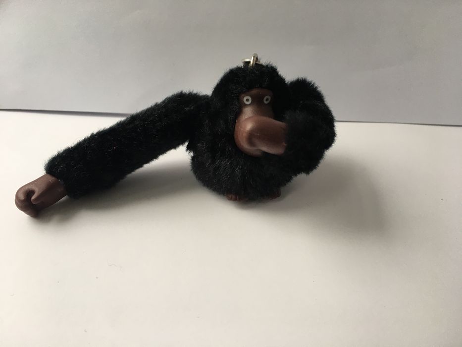 Брелок KipIing